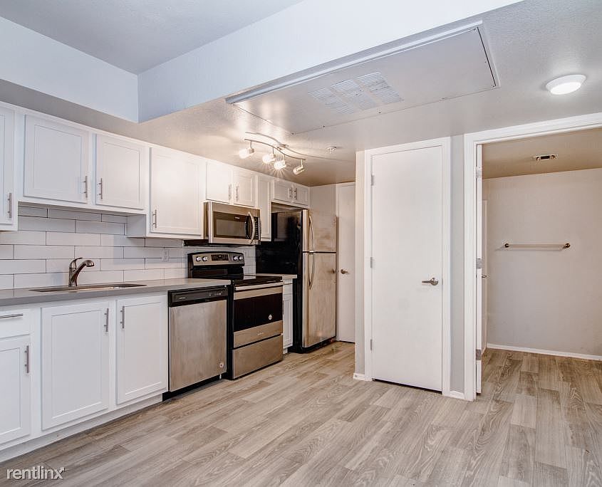1st image of 36 E Vaughn Ave #8092788