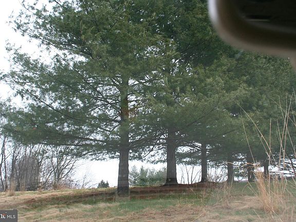 3rd image of 297 Macbeth Dr
