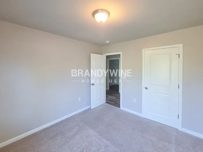 1116 E Shoreview Rd — Photo 23