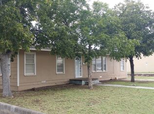 901 S Eric Ave, Monahans, TX 79756