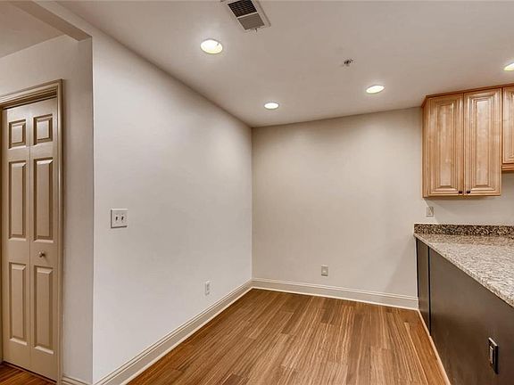 2nd image of 607 Madison Ln SE #607