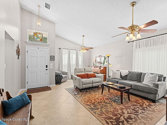 5th image of 1245 Cypress Bend Cir