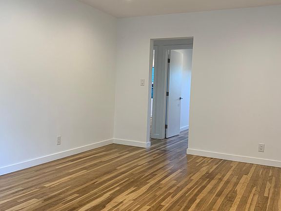 4th image of 1830 Winmar Dr #3