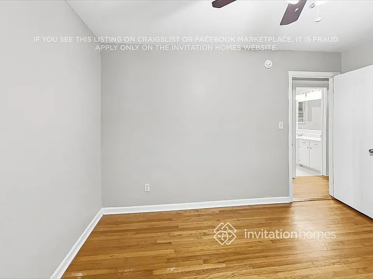 1321 Laura Ln — Photo 16