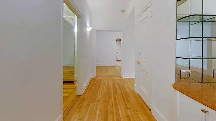 Rented by Douglas Elliman | media 26