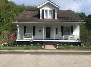 27 Browntown Rd, Avella, PA 15312