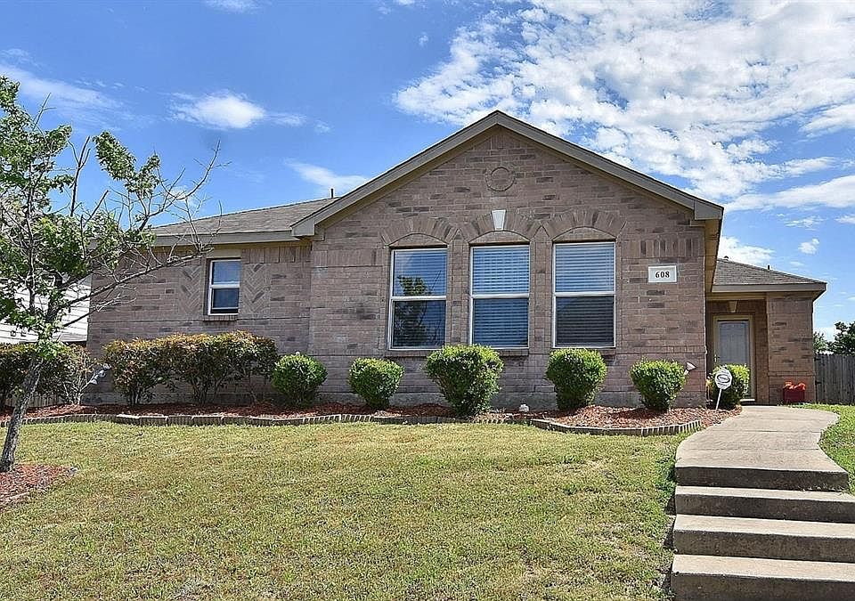 1st image of 608 Trillium Ln