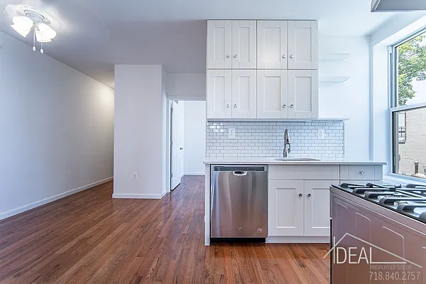 Rented by Ideal Properties Group | media 5