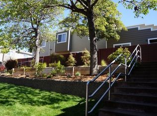 2010 International Blvd APT 17, Oakland, CA