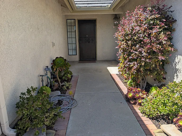 274 Tempus Cir — Photo 5