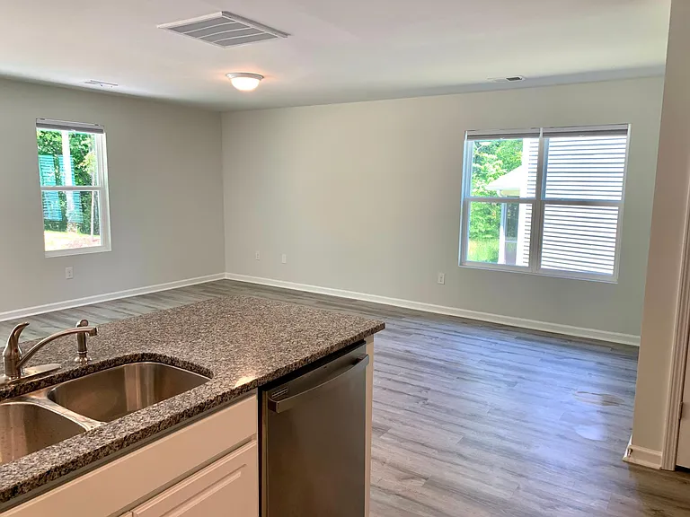 676 Millsgate Cir — Photo 9