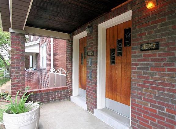 2nd image of 4927 Quincy St