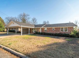 111 Camellia St, Hot Springs, AR 71913