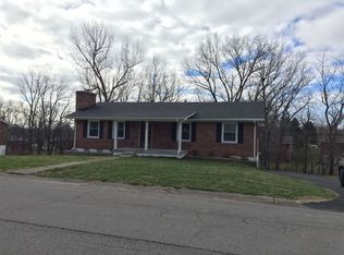 568 Gates Rd, Elizabethtown, KY 42701