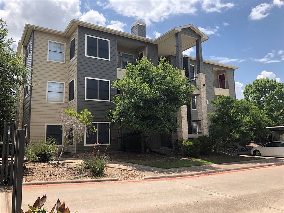 1st image of 2320 Gracy Farms Ln APT 332