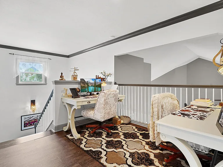 500 Turnberry Ln — Photo 27