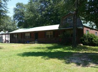 217 Red Oak Dr, Maud, TX 75567