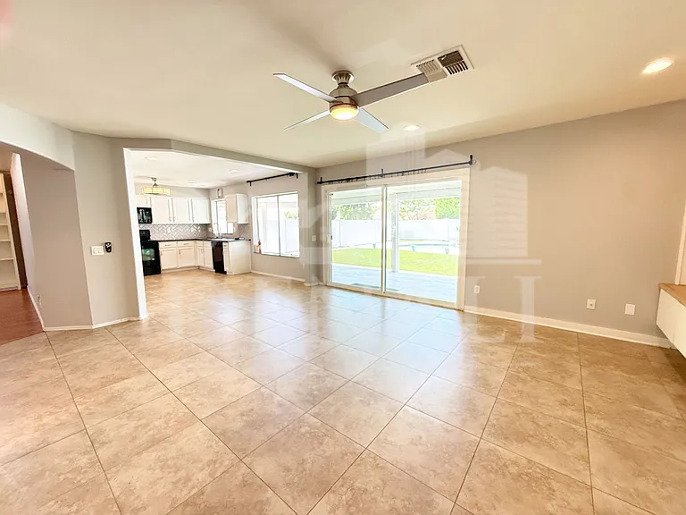 4431 E Badger Way — Photo 7