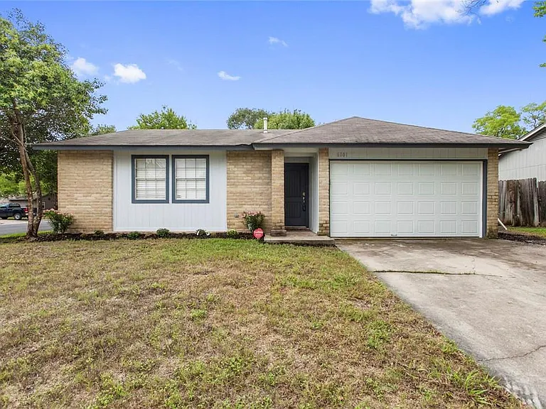 6101 Harwin Ln — Photo 16
