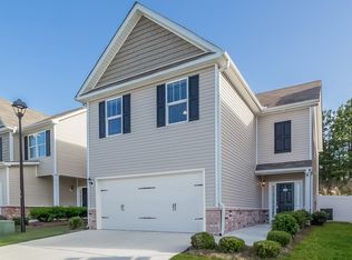 110 Hill Crest Cir, Hiram, GA 30141