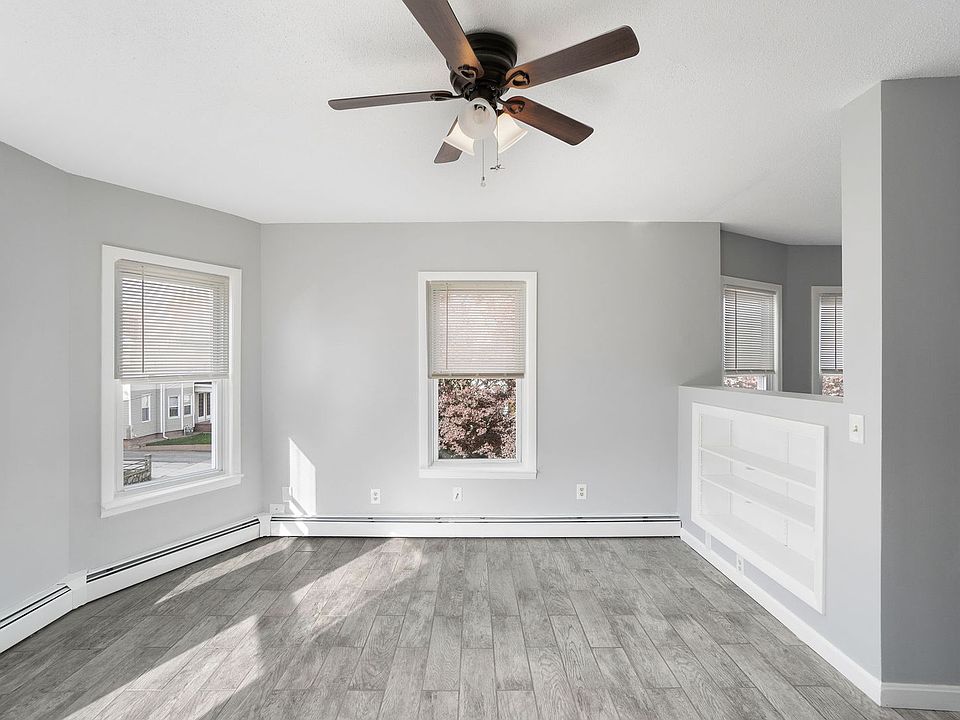 371 Lonsdale Avenue Apartments Pawtucket, RI Zillow