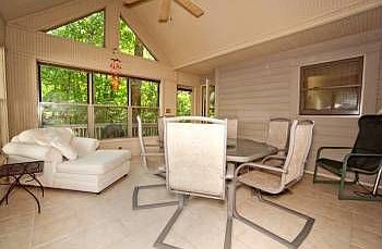 2nd image of 687 Ulverston Dr