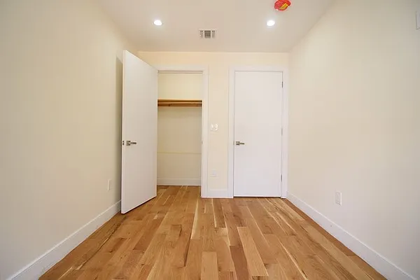 Rented by Next Door Realty NYC | media 16