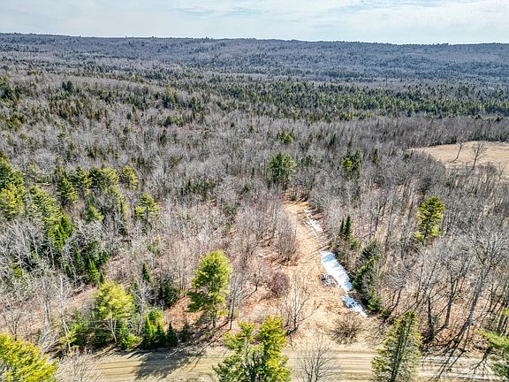 2nd image of 1561 Hostile Valley Road