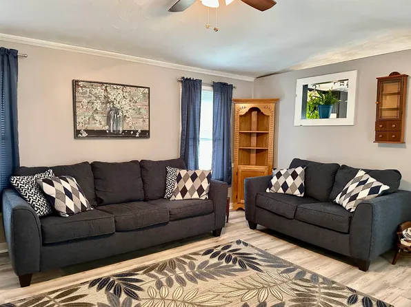 99 Beech Terrace #99, Derry, NH 03038