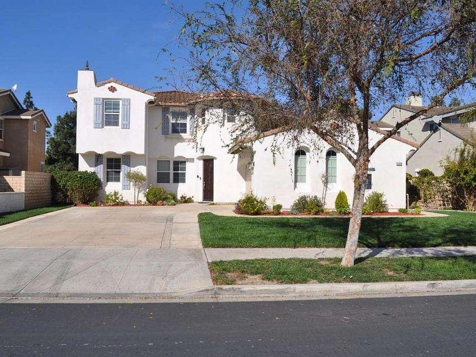 1st image of 3529 Glen Abbey Ln