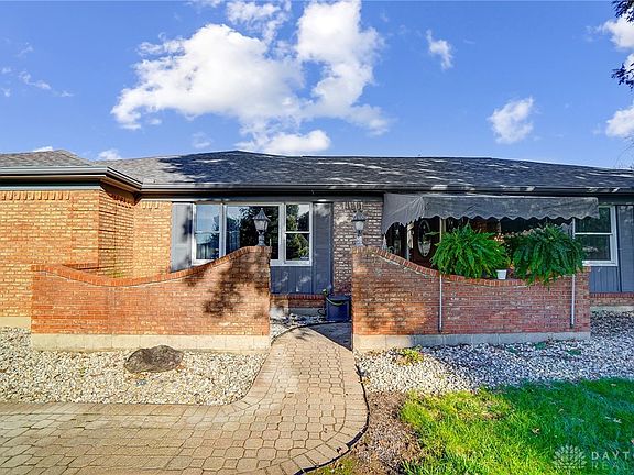 5th image of 5725 Bradley Dr