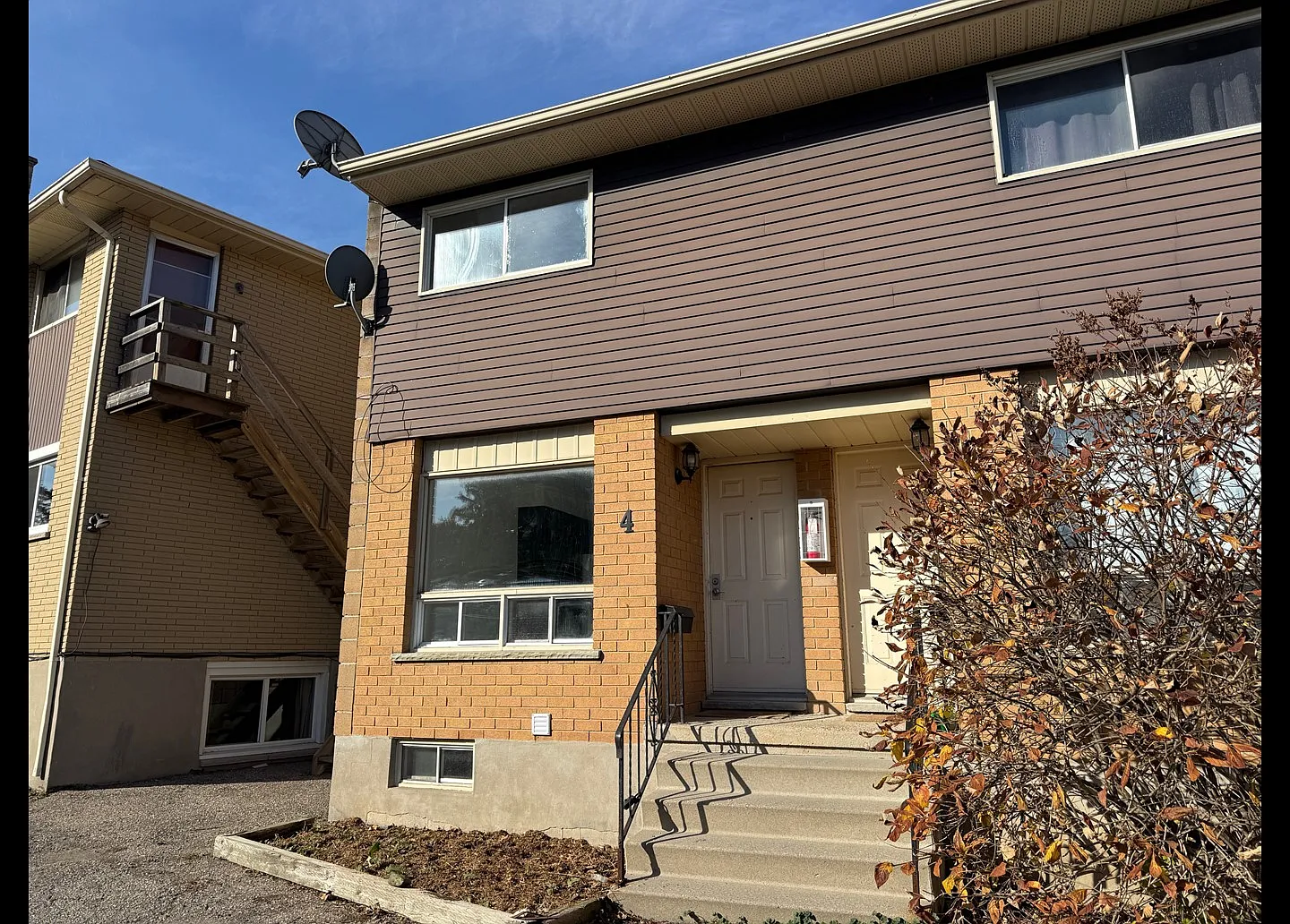 32 Ralgreen Crescent Kitchener — Photo 1