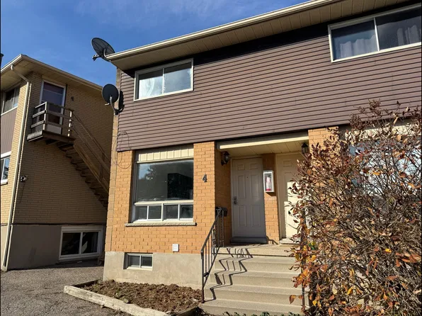32 Ralgreen Cres #4, Kitchener, ON N2M 1T9