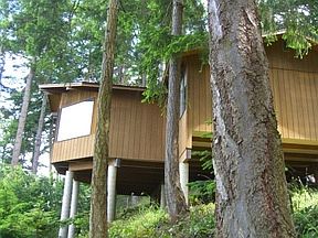 2nd image of 796 Marine Dr