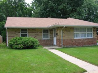 5 Tell Pl, Edison, NJ 08817