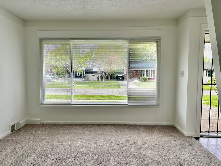 29881 Brooklane St — Photo 5