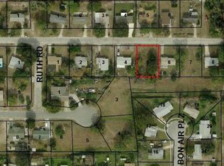 827 Gibson St, Titusville, FL 32780