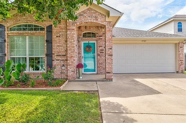 1st image of 4721 Topaz Ln