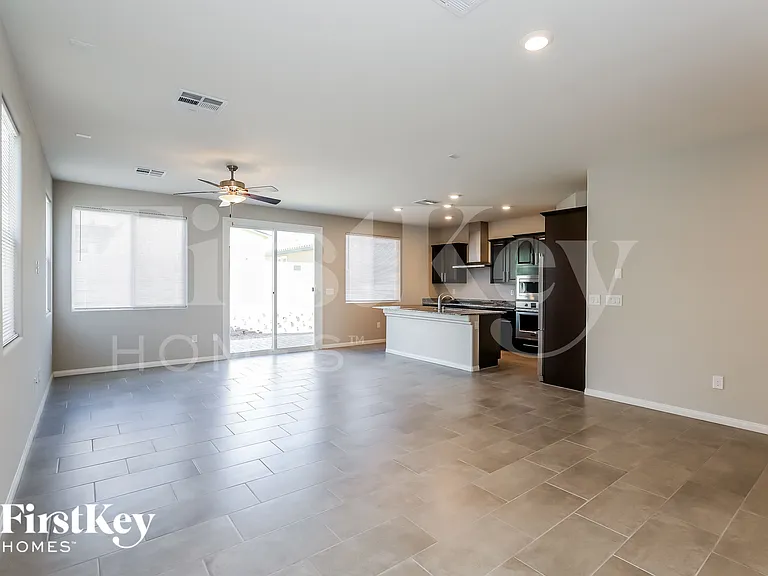 4218 Klarissa Ave — Photo 3