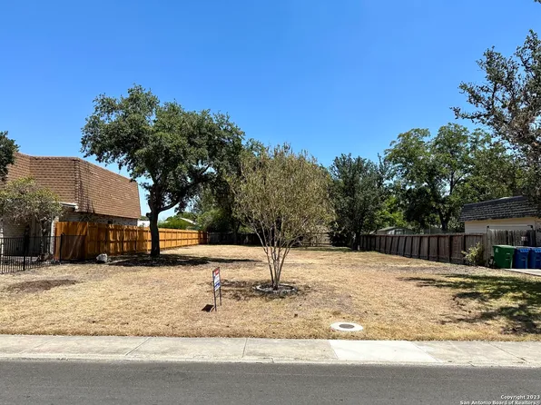 3011 Alan Shepard LOT 2, Kirby, TX 78219