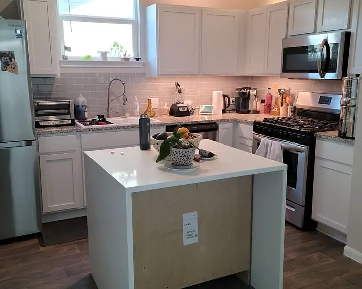10508 Fulton Ave — Photo 7