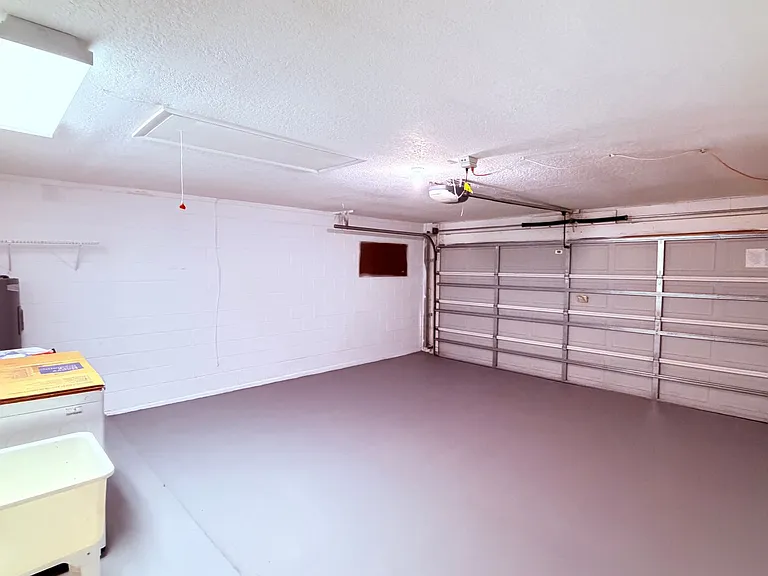 3640 S Saint Lucie Dr — Photo 24