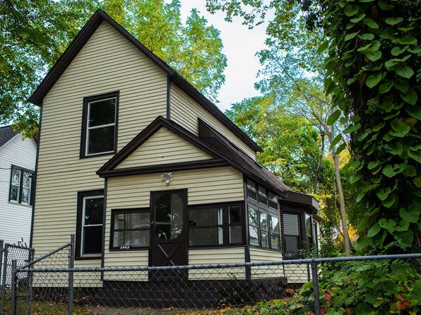 1043 Sigsbee St SE, Grand Rapids, MI 49506