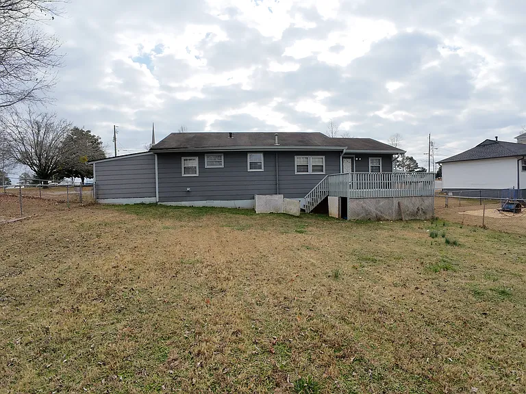 5924 Mimosa Cir — Photo 24