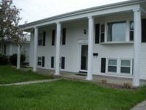 225 E 40th Pl, Griffith, IN, 46319