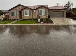 4907 W Flagstaff Ave, Visalia, CA 93291