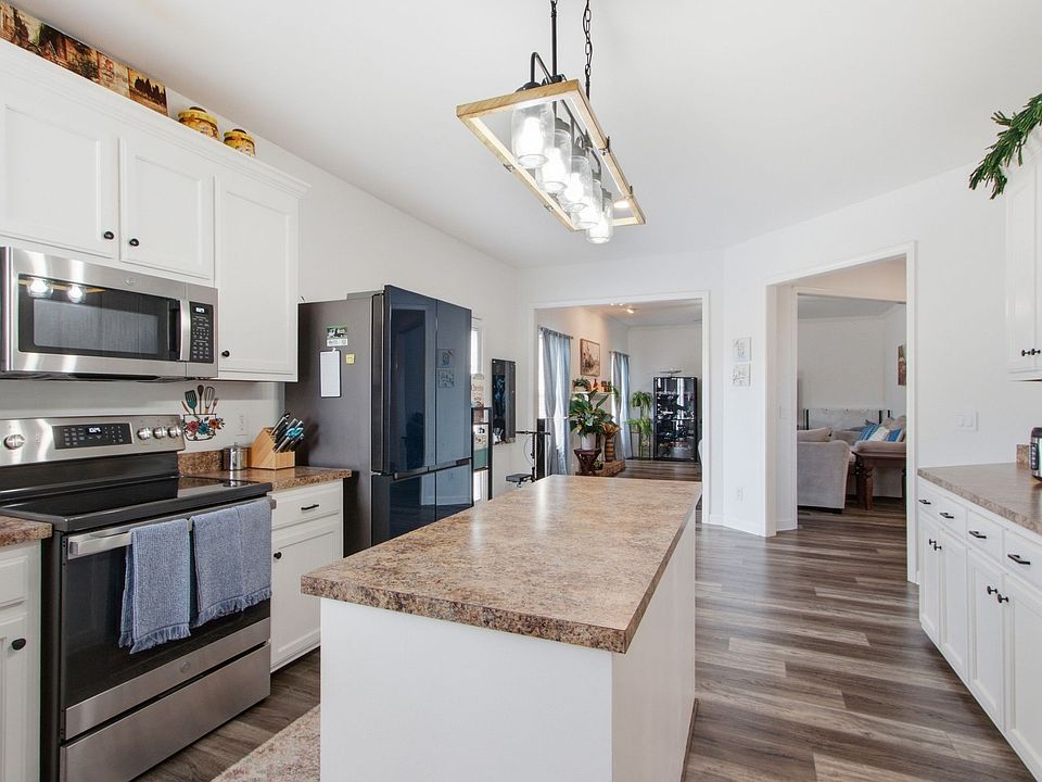 1st image of 6001 Romain Ct