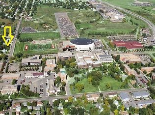 1121 7th Ave NW, Minot, ND 58703