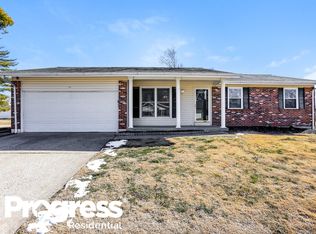 2758 Dividend Park Dr, Florissant, MO