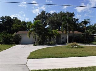 3760 Desoto Rd, Sarasota, FL 34235